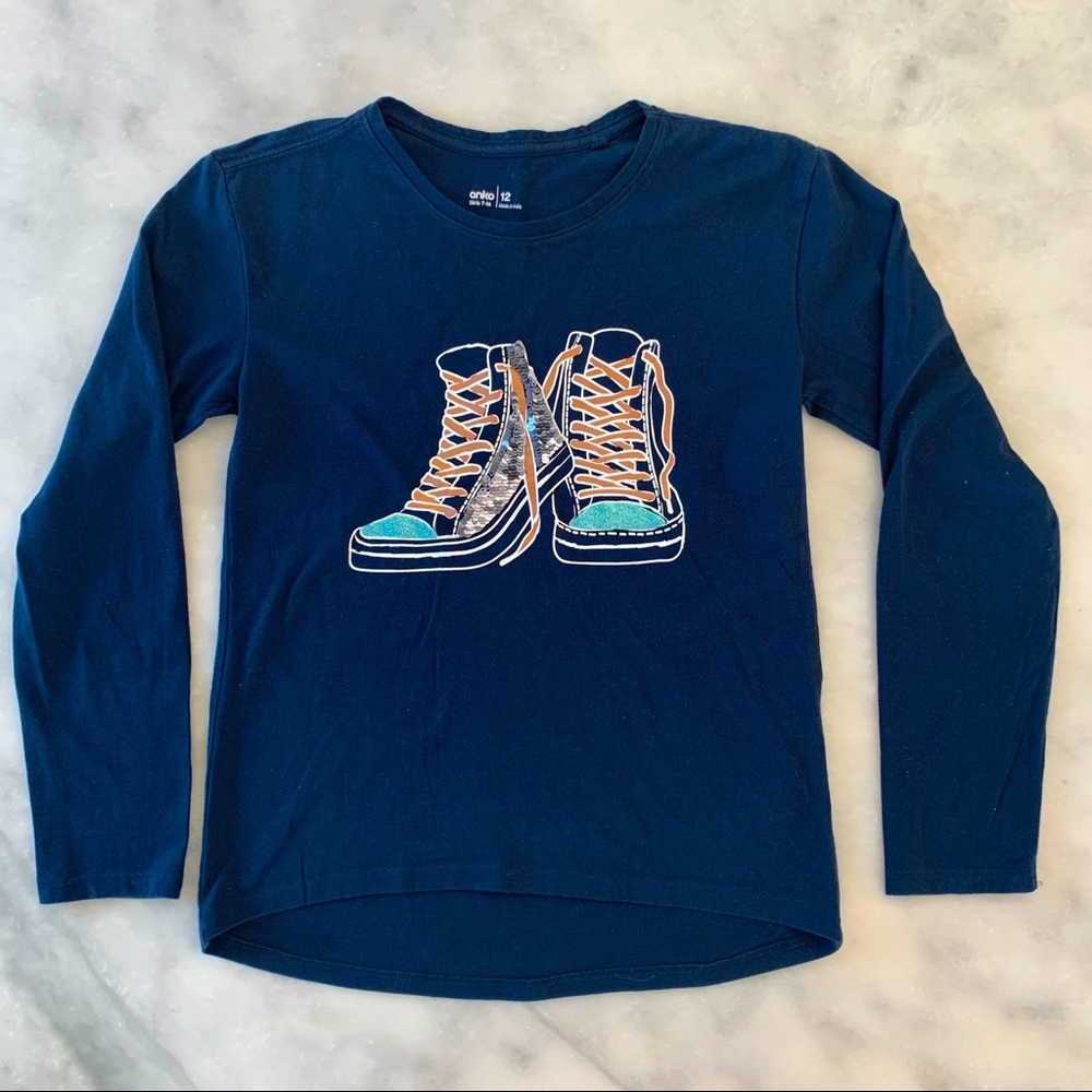 Anko Long Sleeve Sneakers T-shirt. Navy. Small